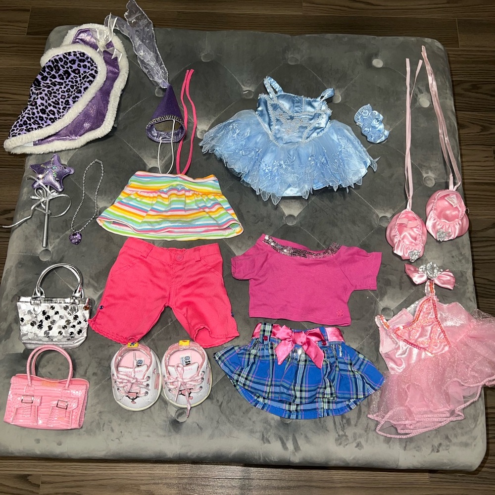 Build-a-bear outfits